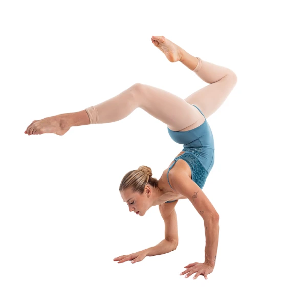 Capezio Elsa, body pentru femei cu bretele subțiri Capezio Elsa, body pentru femei cu bretele subțiri