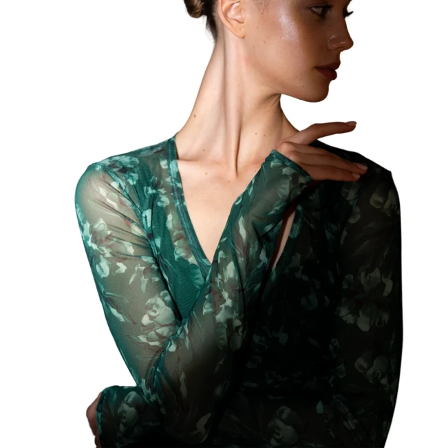 Bloch Arden Long Sleeve Top Z4146, top cu legare pentru femei Bloch Arden Long Sleeve Top Z4146, top cu legare pentru femei
