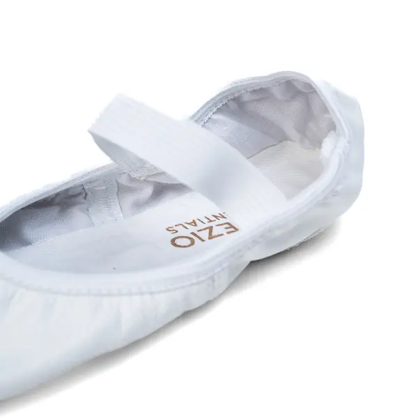 Capezio Luna, flexibili din piele pentru începători