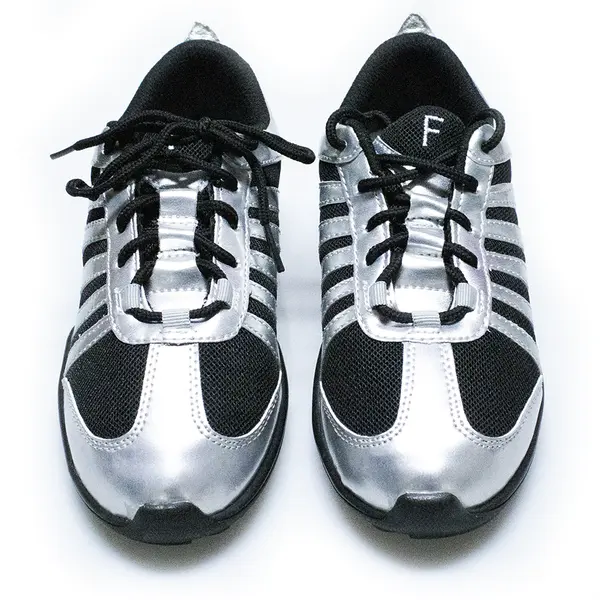 Freed of London, adidaşi negri argintii joşi