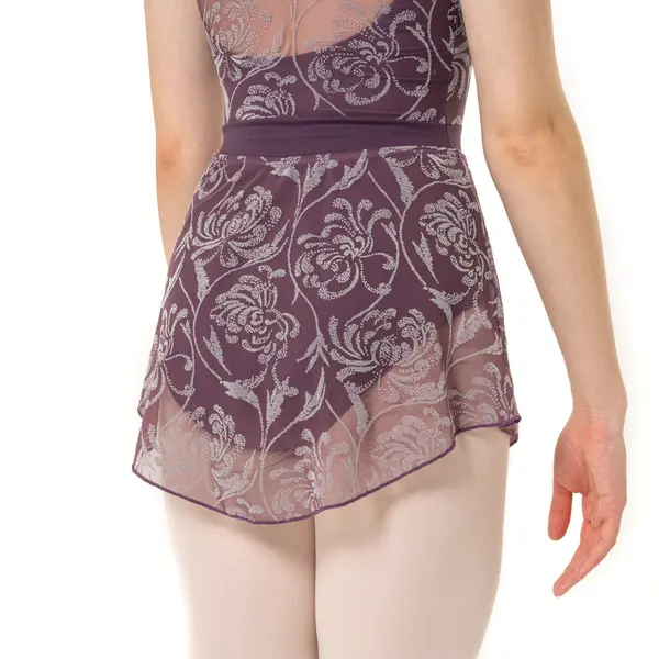 Intermezzo Daisy, costum pentru dame cu bretele subțiri
