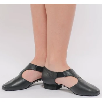 Dansez Vous Aura, pantofi de profesor